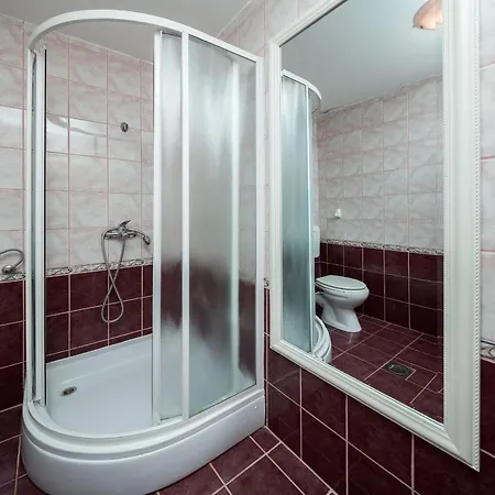A5 - Modern Apt With Terrace 3 Min Walk To Beach Apartmán